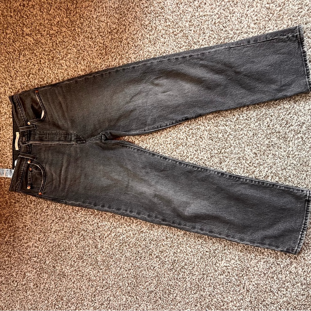Levi's High Rise Black Jeans